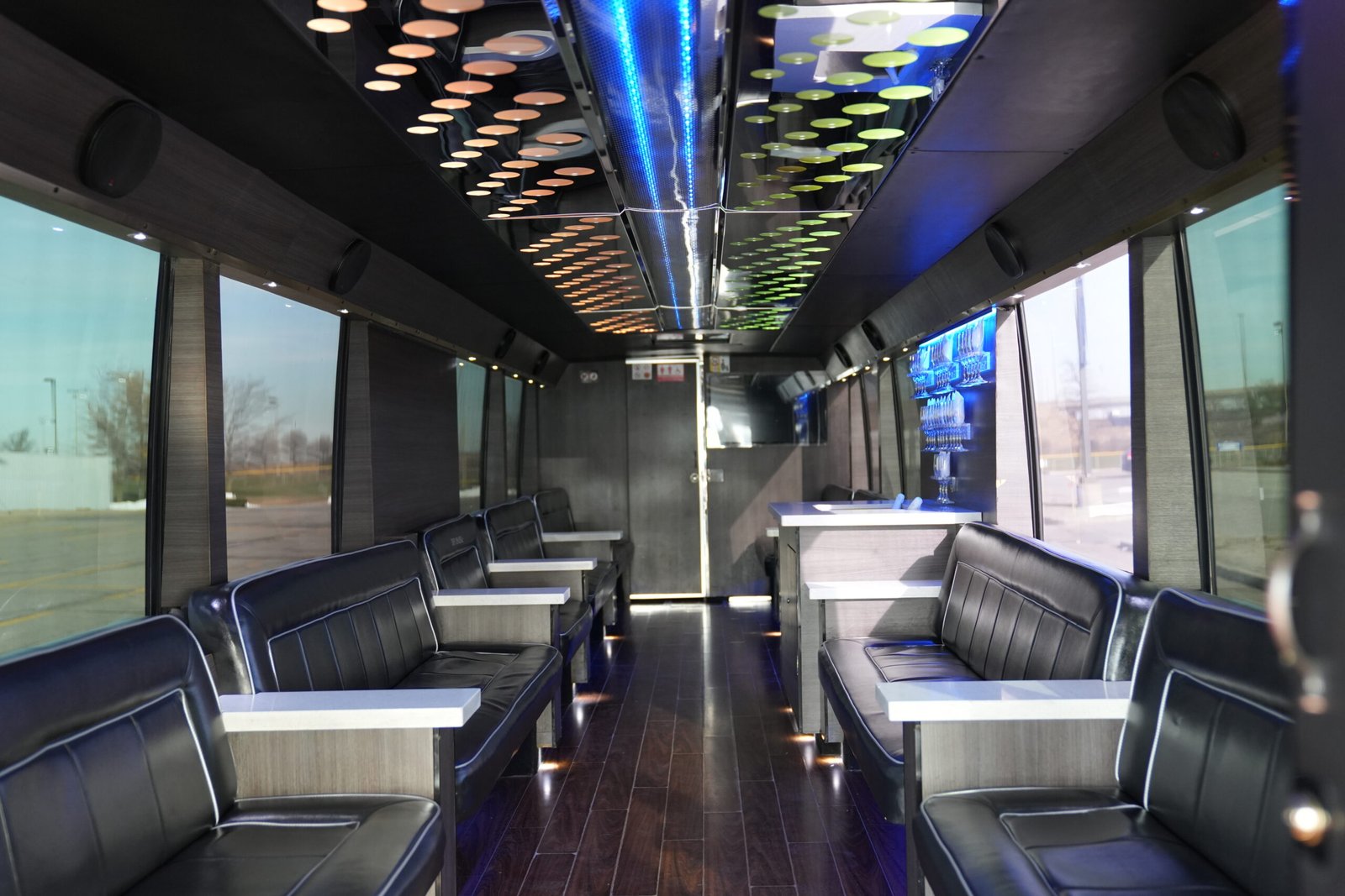 Mississauga Party Bus